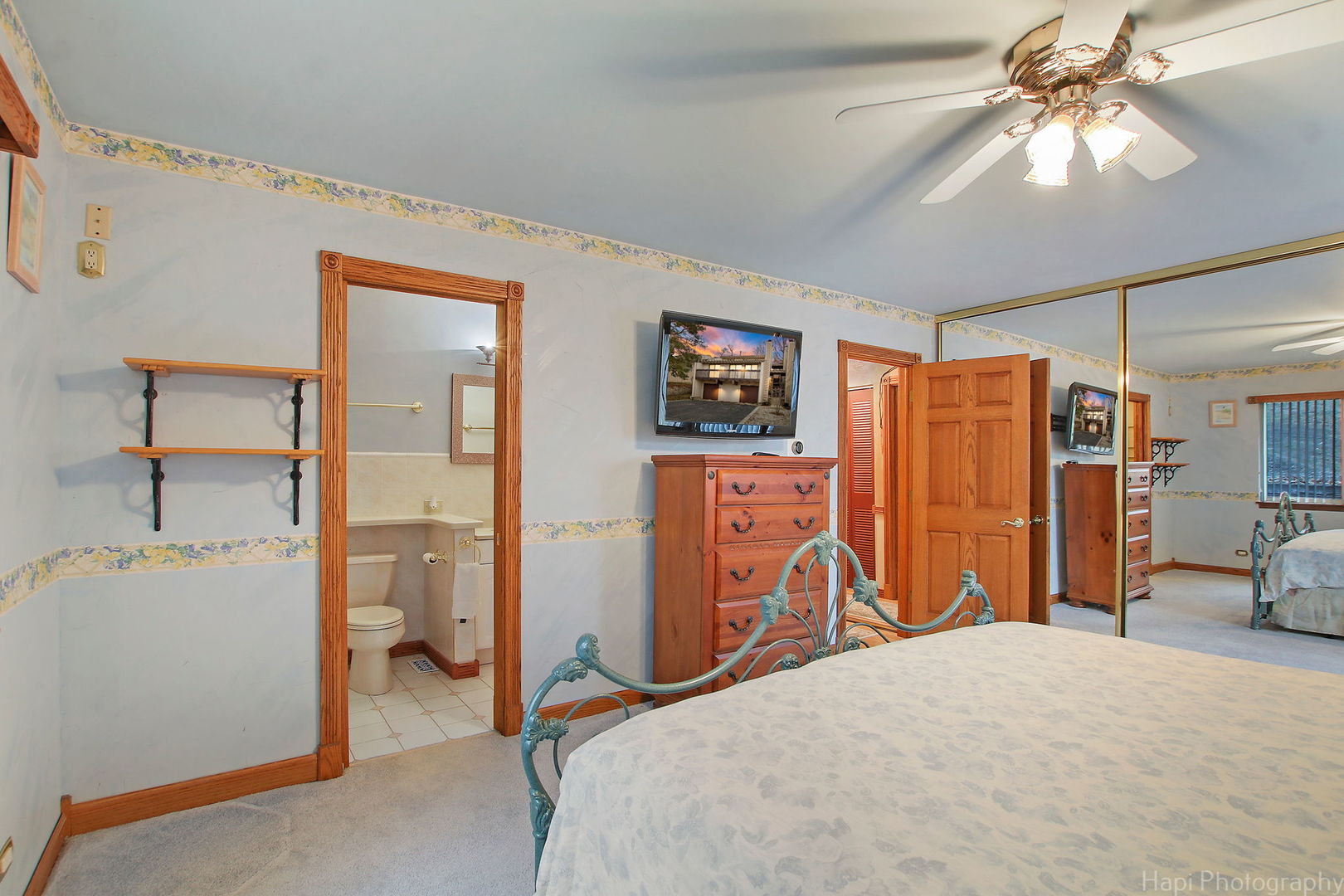 11 Mineola Road, Unit 11 Fox Lake, IL 60020 - Photo 15 of 23 Gallery Image 15