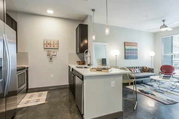 $1,887 | 1111 North Durham Drive, Unit 419, Houston, TX 77008