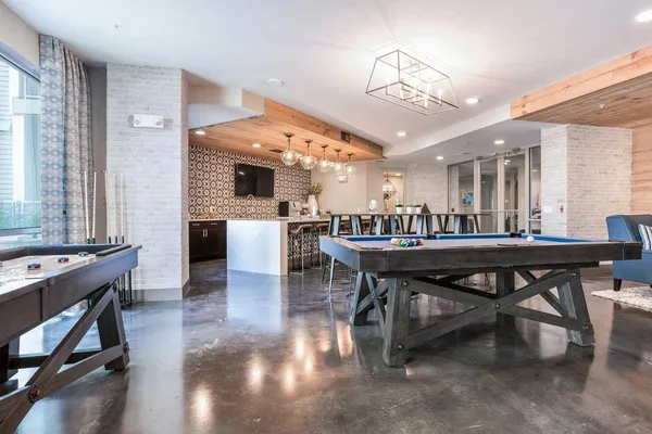 $1,887 | 1111 North Durham Drive, Unit 419, Houston, TX 77008