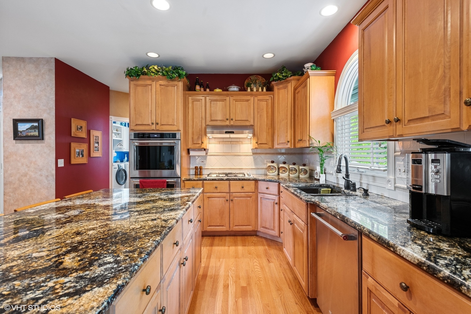 2915 Beth Lane Naperville, IL 60564 - Photo 10 of 47