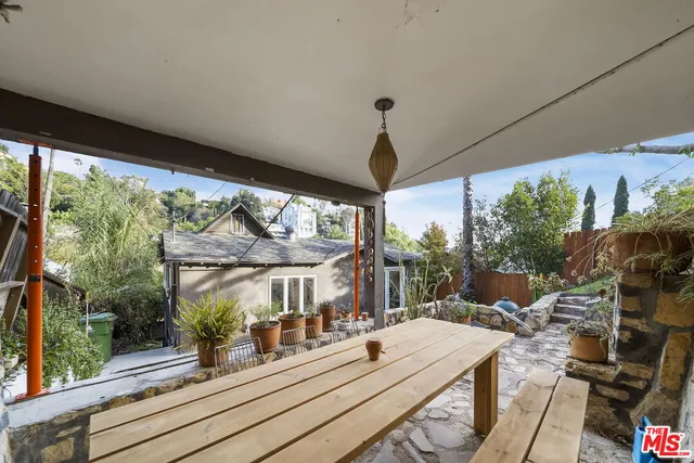 $950,000 | 466 Wren Drive, Los Angeles, CA 90065