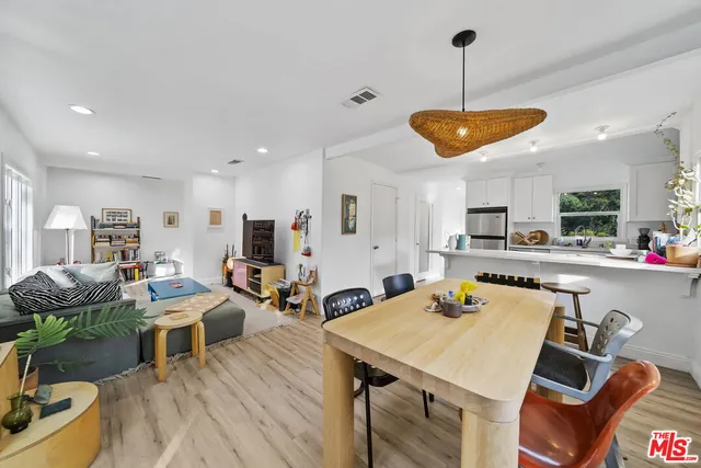 $950,000 | 466 Wren Drive, Los Angeles, CA 90065