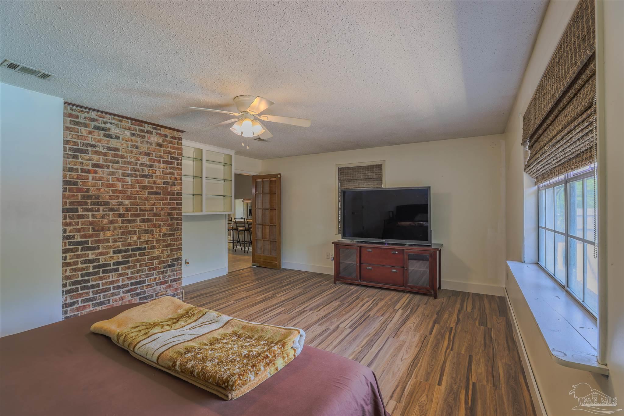 4576 Woodbine Road Pace, FL 32571 - Photo 30 of 54