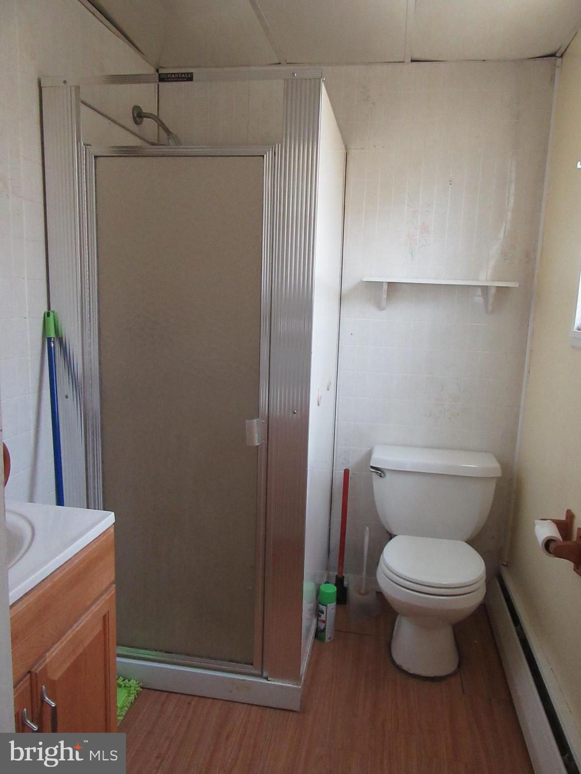 2410 Mole Road Secane, PA 19018 - Photo 8 of 19 First Floor Bath