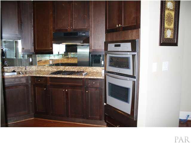 527 North Spring Street Pensacola, FL 32501 - Photo 18 of 21