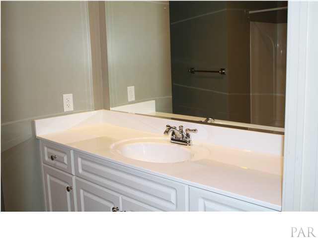 527 North Spring Street Pensacola, FL 32501 - Photo 8 of 21
