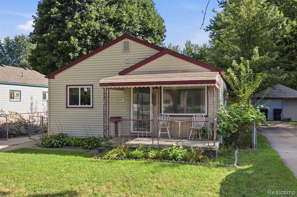 22327 Wick Road Taylor, MI 48180 - Photo 9 of 35 Gallery Image 9