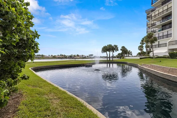 $3,600 | 9425 Blind Pass Road, Unit 1008, St. Pete Beach, FL 33706