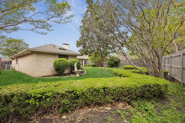 $2,400 | 6516 Mc Cormick Ranch Court, Plano, TX 75023