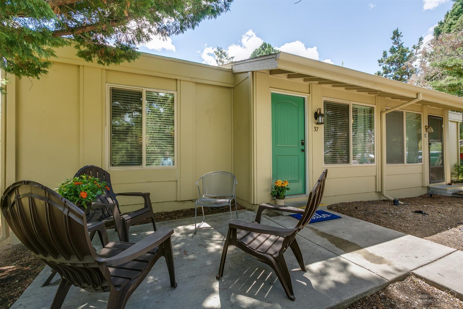 1700 Northeast Wells Acres Road, Unit 37 Bend, OR 97701 - Photo 1 of 22 Gallery Image 1