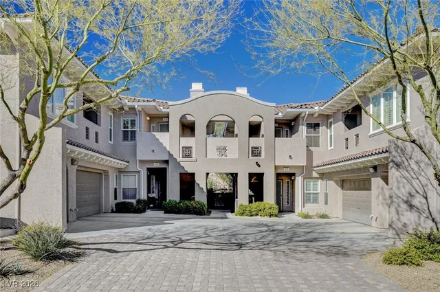 $2,250 | 11850 Tevare Lane, Unit 2074, Las Vegas, NV 89138
