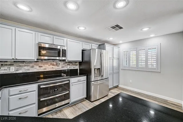 $2,250 | 11850 Tevare Lane, Unit 2074, Las Vegas, NV 89138