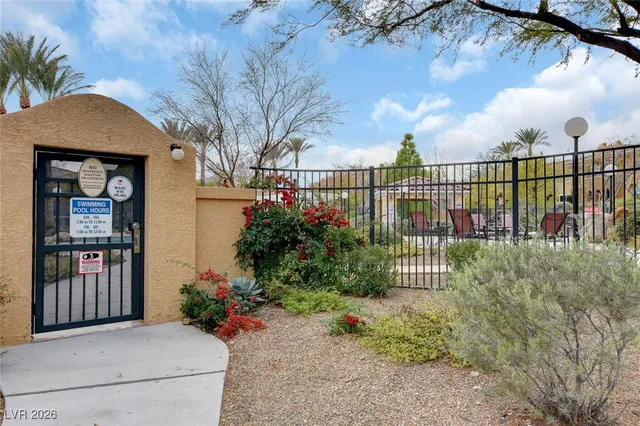 $2,250 | 11850 Tevare Lane, Unit 2074, Las Vegas, NV 89138