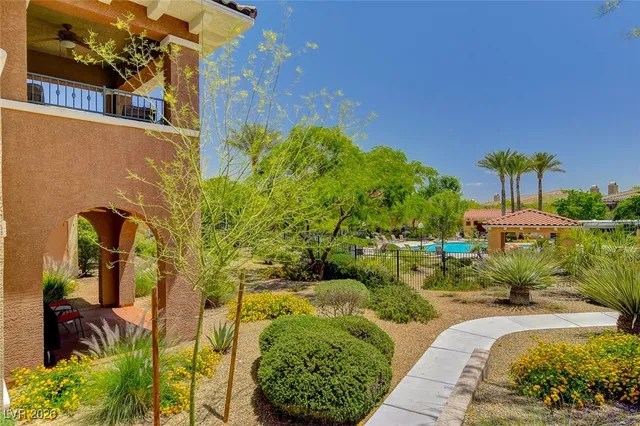 $2,250 | 11850 Tevare Lane, Unit 2074, Las Vegas, NV 89138