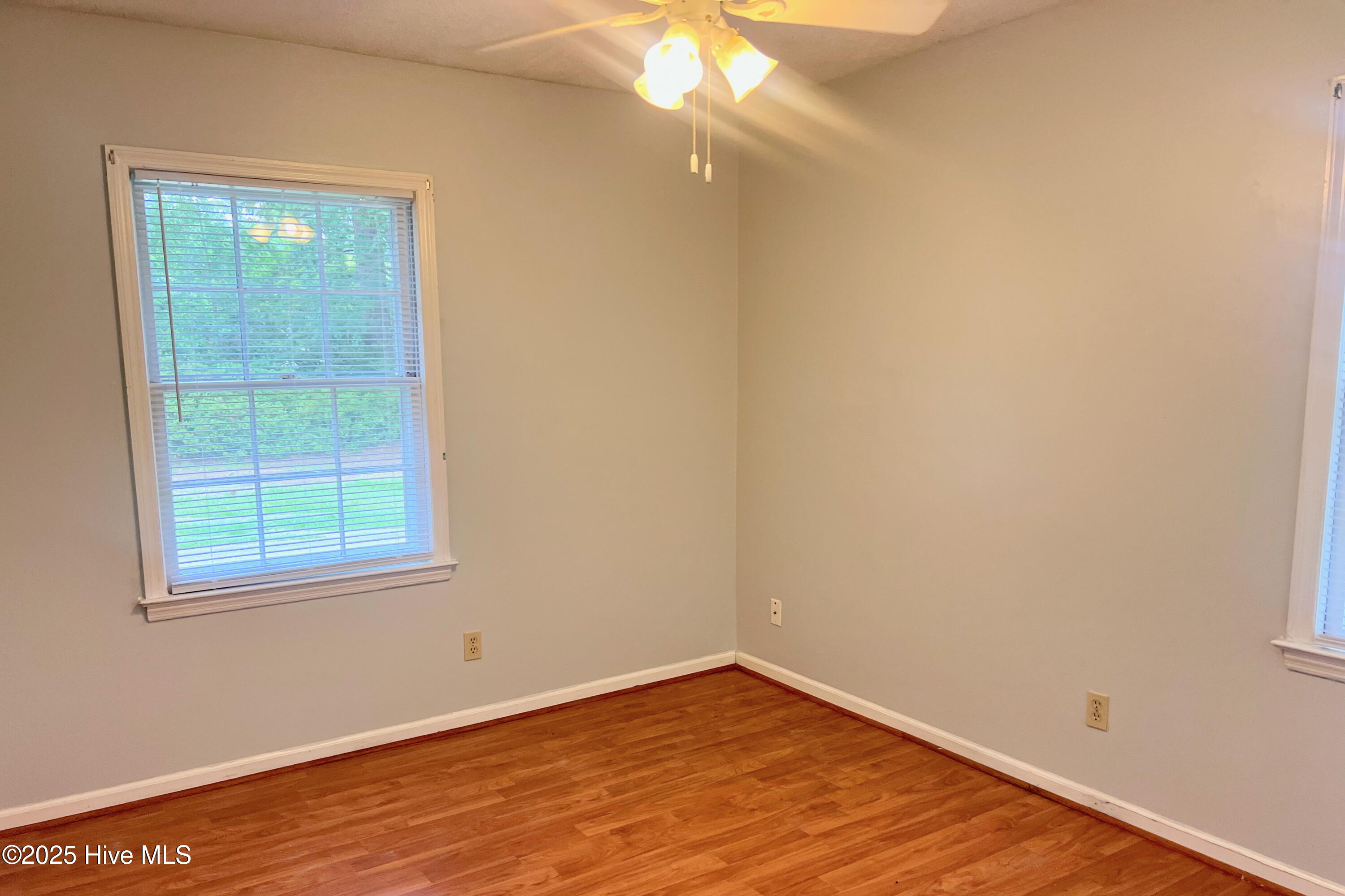 4602 Norwich Road Wilmington, NC 28405 - Photo 13 of 19 IMG_4411