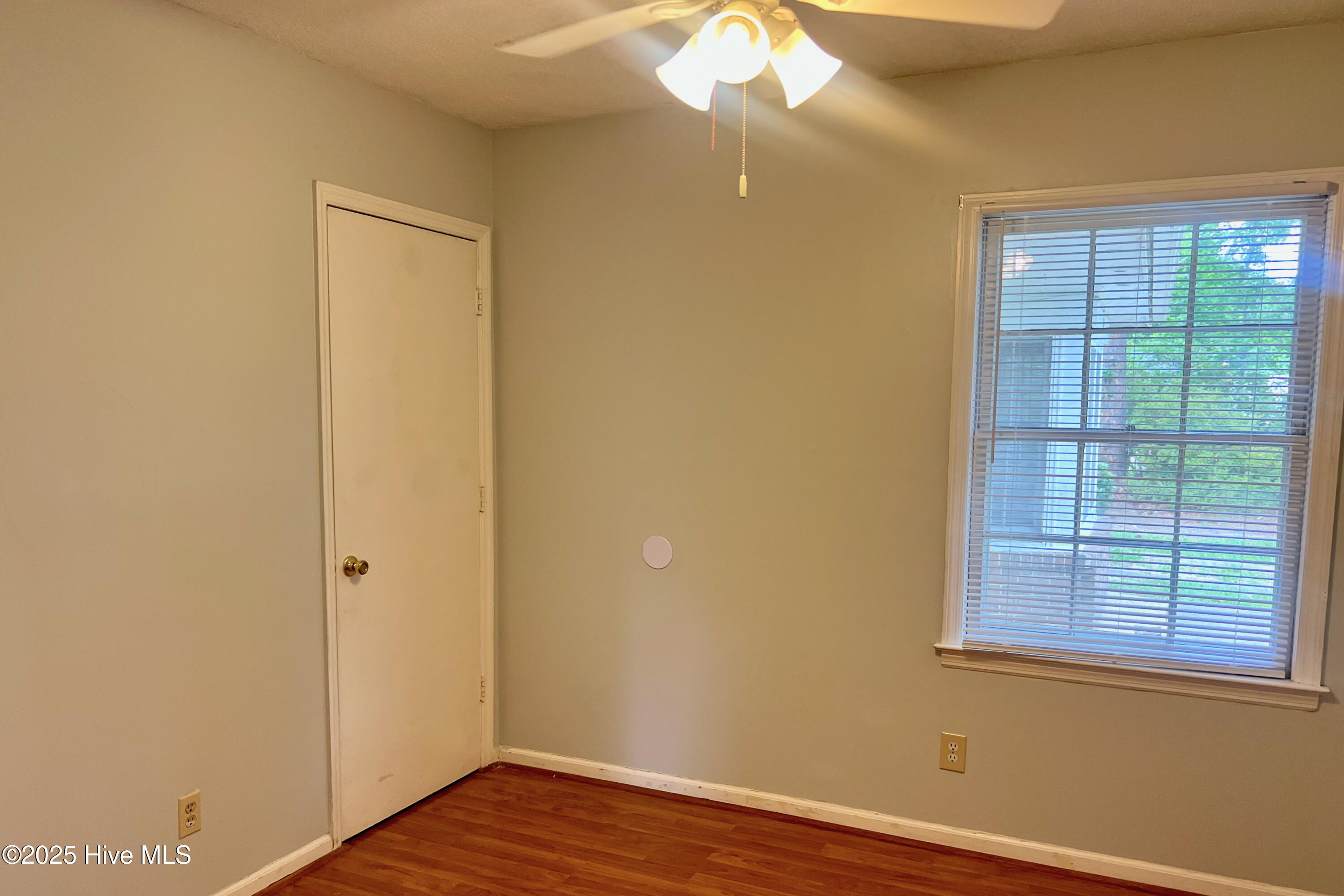 4602 Norwich Road Wilmington, NC 28405 - Photo 15 of 19 IMG_4413