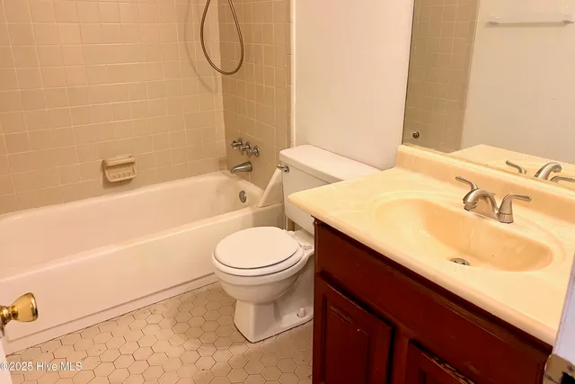 $2,195 | 4602 Norwich Road, Wilmington, NC 28405