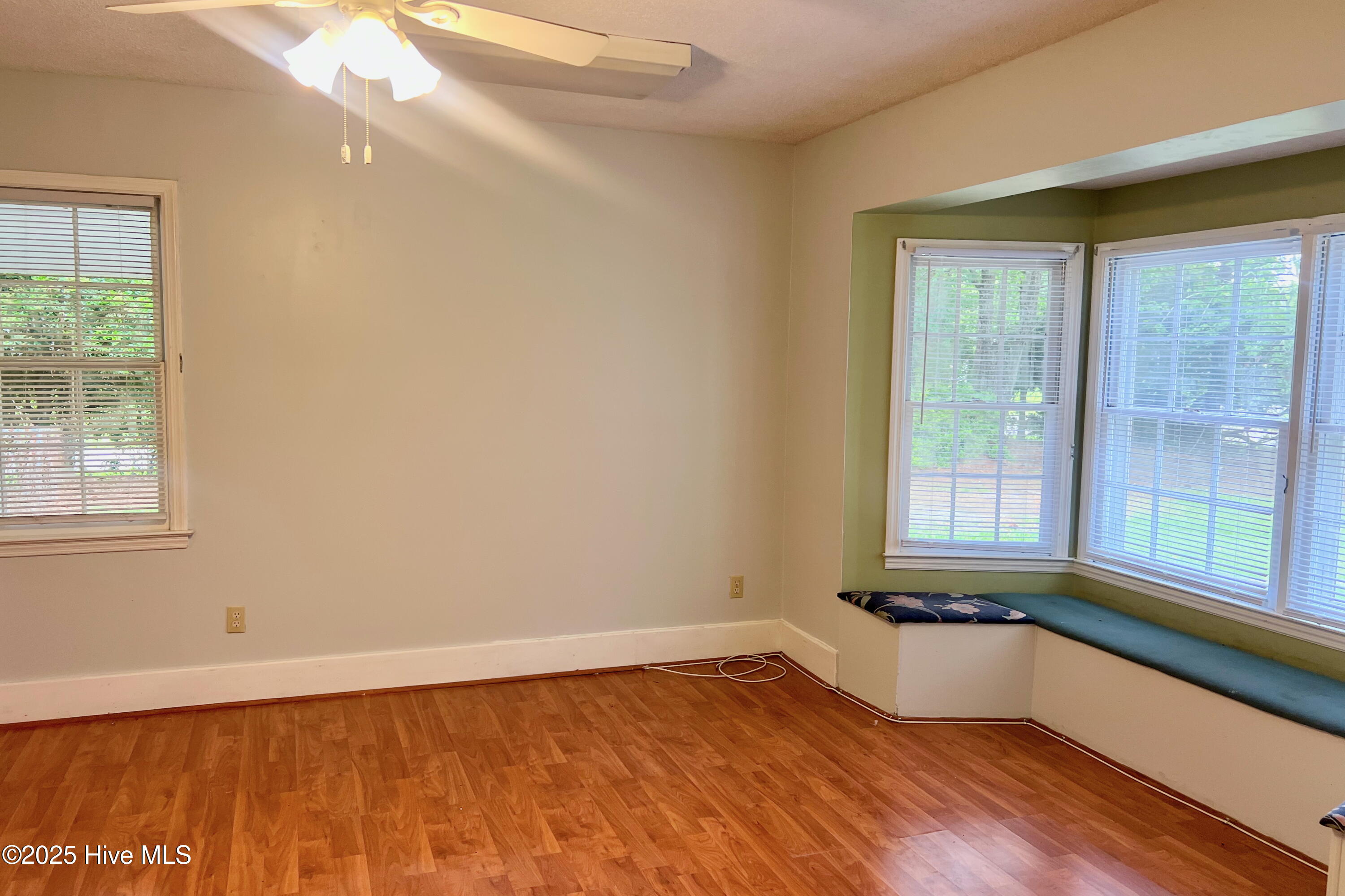 4602 Norwich Road Wilmington, NC 28405 - Photo 5 of 19 IMG_4399