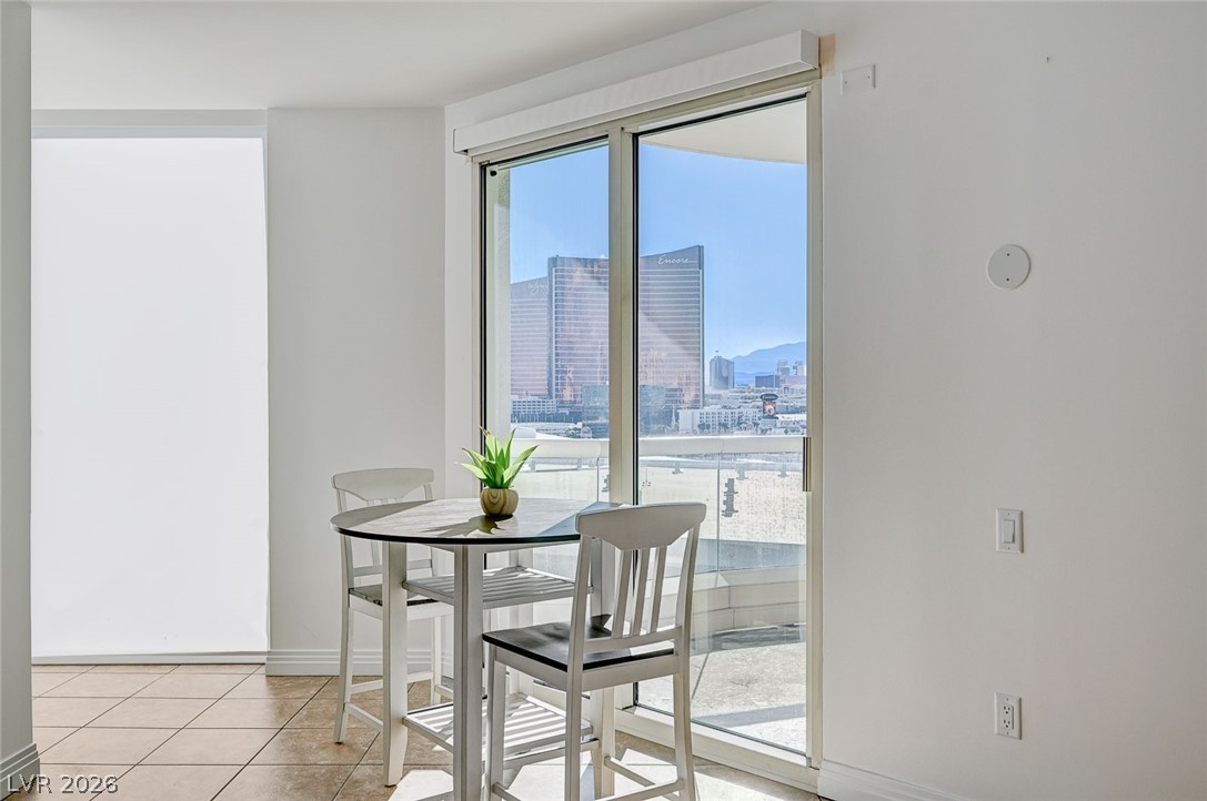2857 Paradise Road, Unit 1501 Las Vegas, NV 89109 - Photo 13 of 54