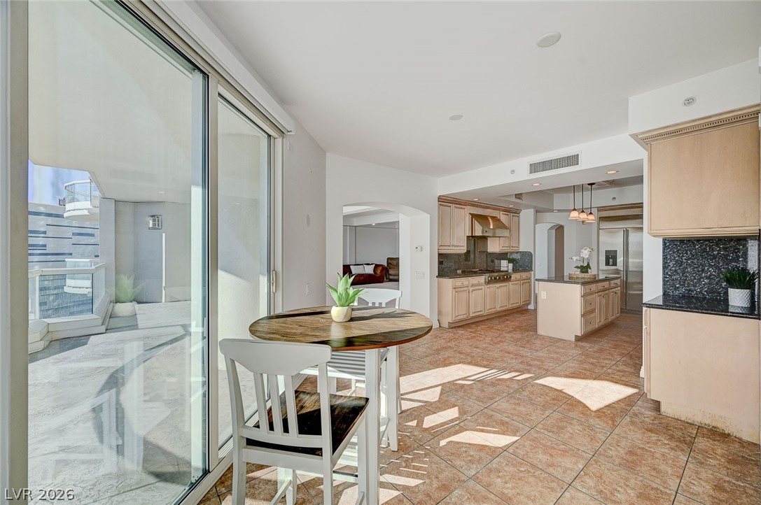 2857 Paradise Road, Unit 1501 Las Vegas, NV 89109 - Photo 16 of 54