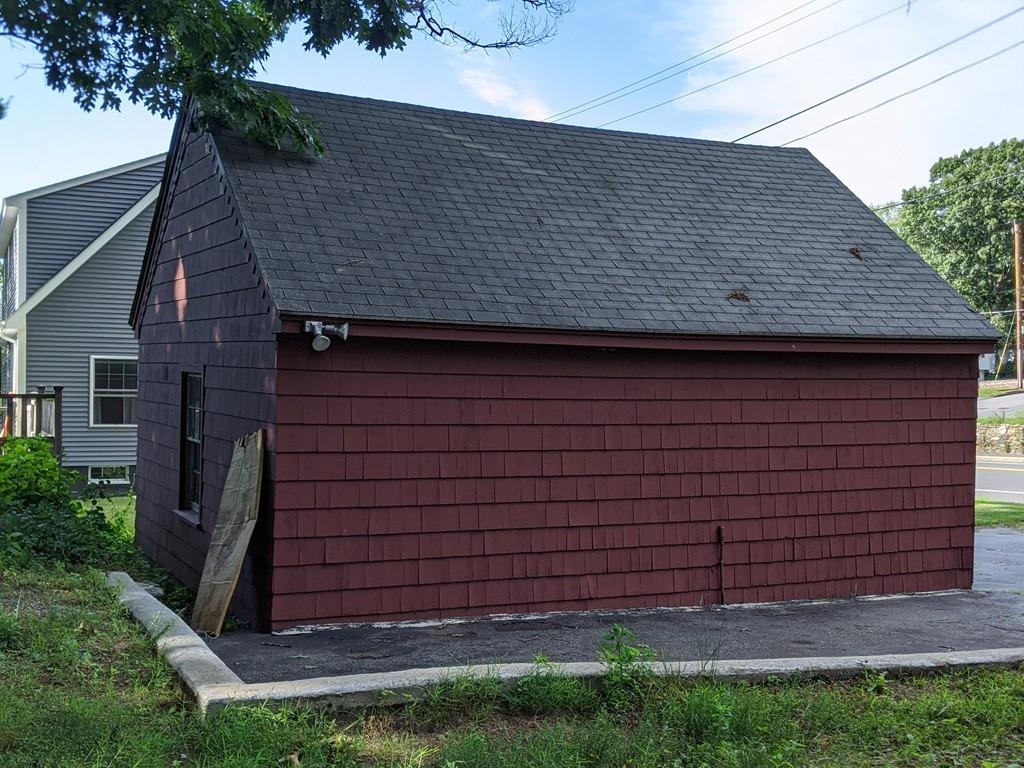 246 Massasoit Road Worcester, MA 01604 - Photo 22 of 26 Gallery Image 22