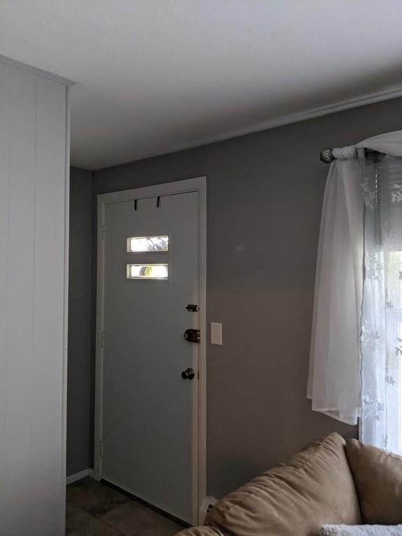 246 Massasoit Road Worcester, MA 01604 - Photo 7 of 26 Gallery Image 7