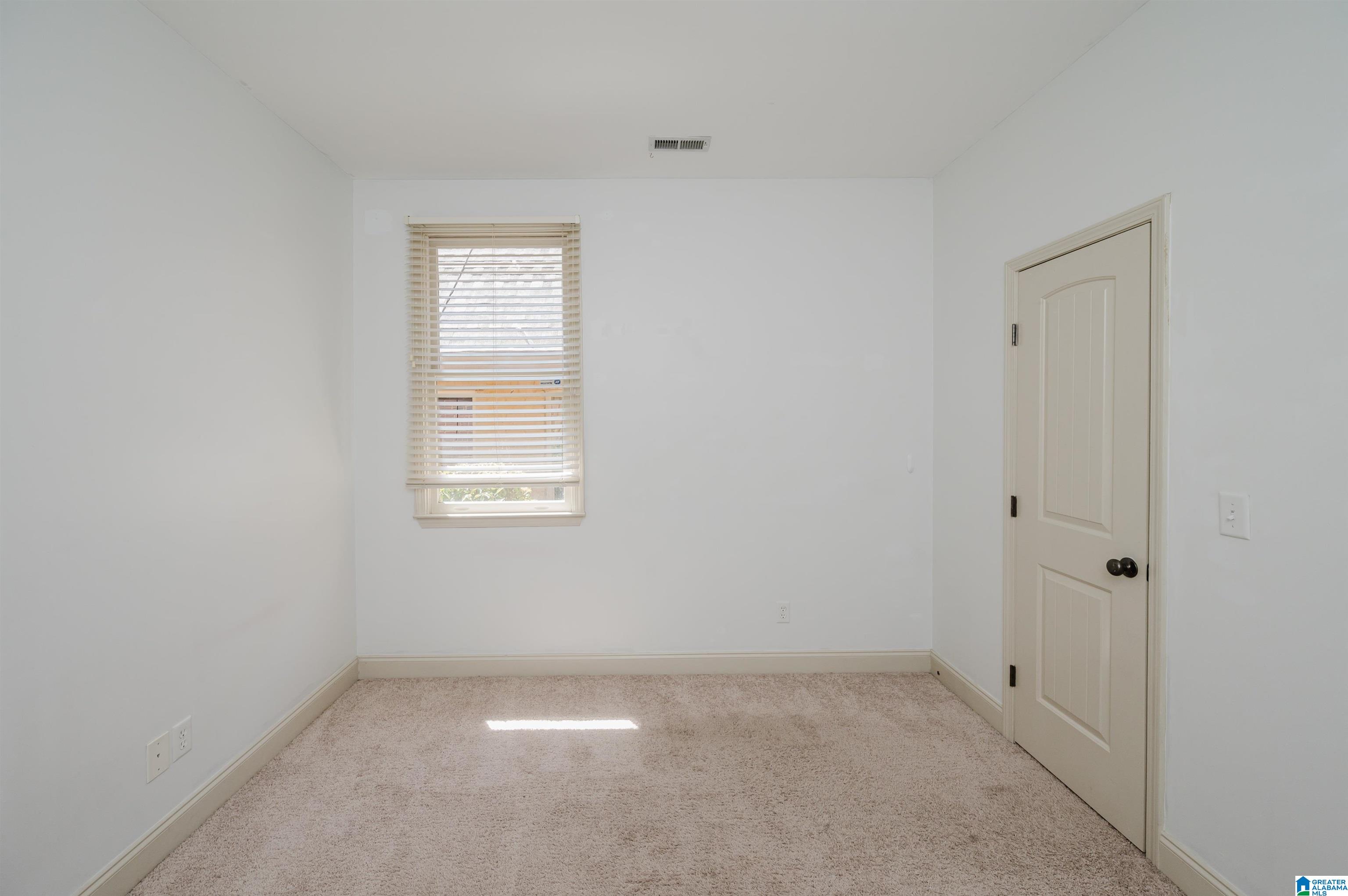 5826 Water Branch Road Hoover, AL 35244 - Photo 31 of 36