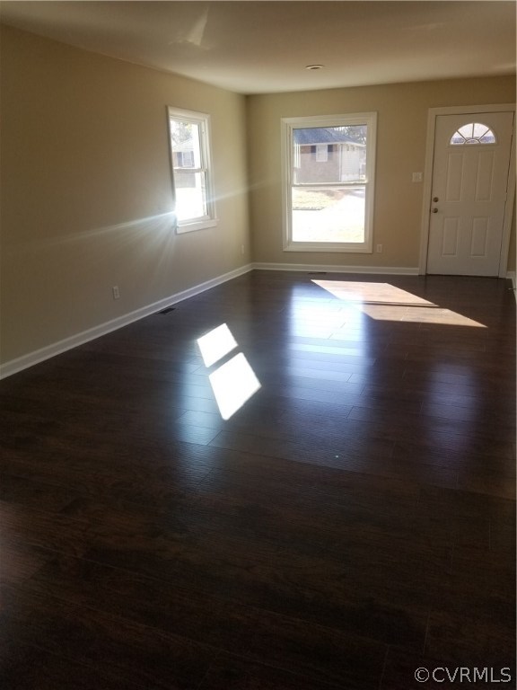 2135 Fort Rice Street Petersburg, VA 23805 - Photo 7 of 16 Gallery Image 7