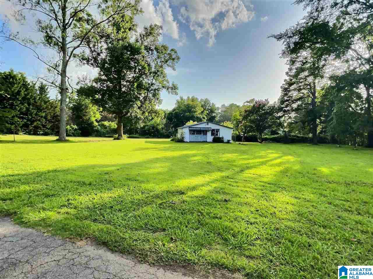 948 Pine Hill Road Birmingham, AL 35235 - Photo 11 of 12
