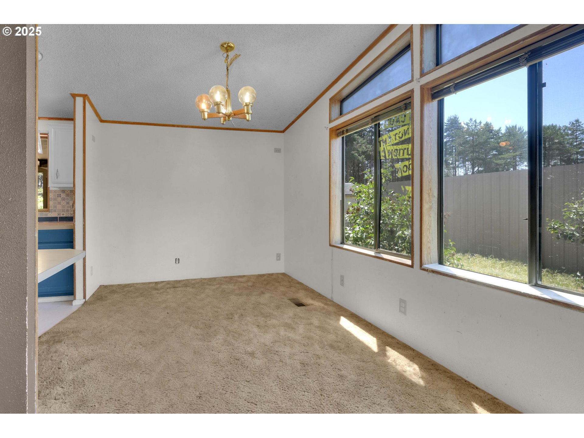 4939 Morely Loop Eugene, OR 97402 - Photo 9 of 42 Gallery Image 9
