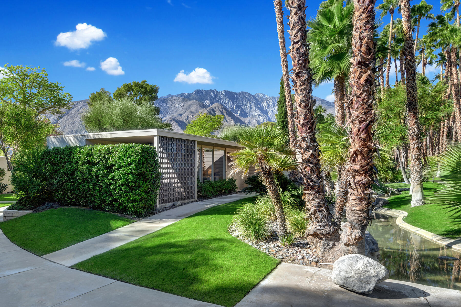 360 Cabrillo Road, Unit 202 Palm Springs, CA 92262 - Photo 11 of 49 UNIT TO MOUNTAINS MLS