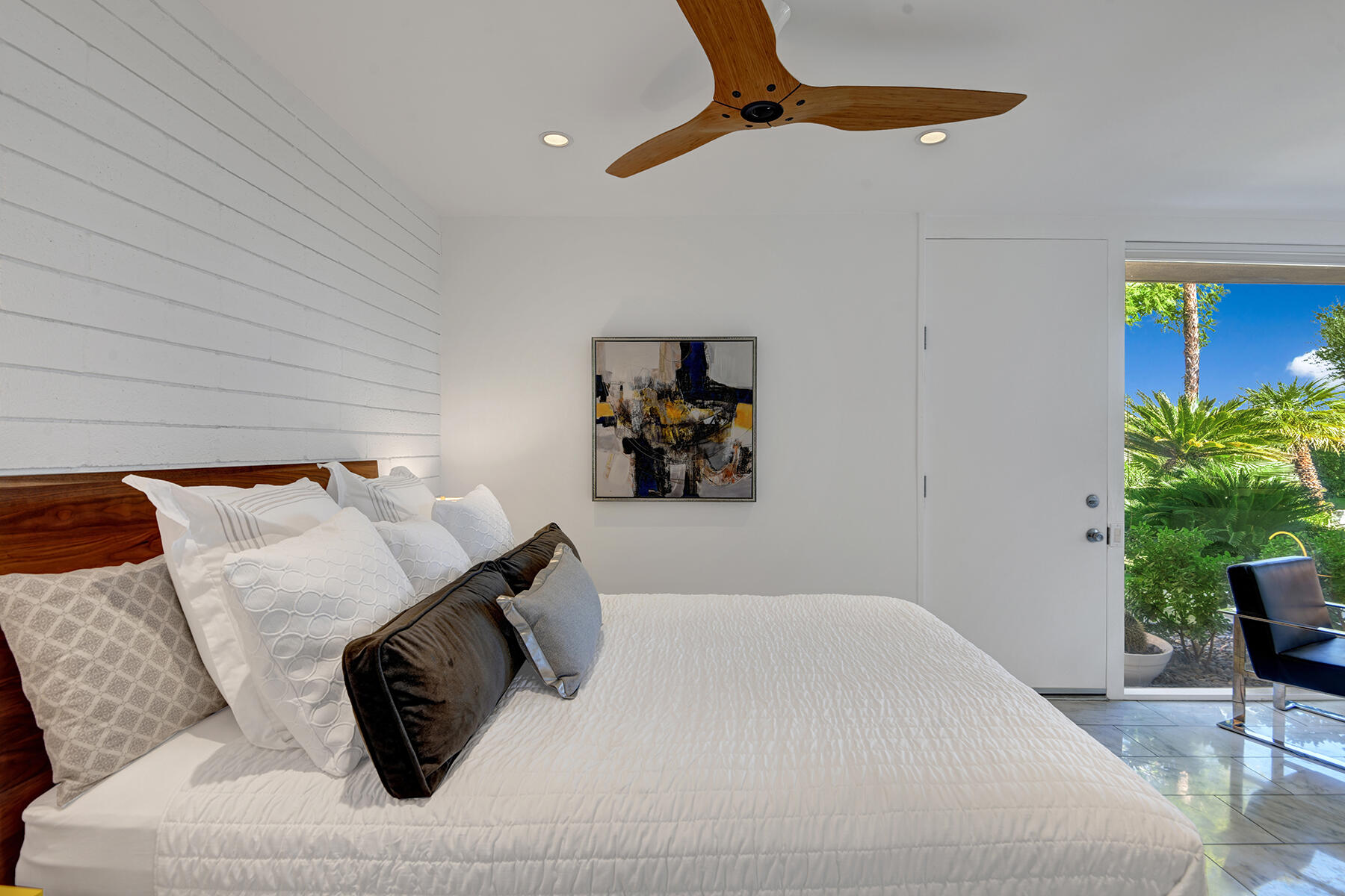 360 Cabrillo Road, Unit 202 Palm Springs, CA 92262 - Photo 31 of 49 BEDROOM ACROSS MLS