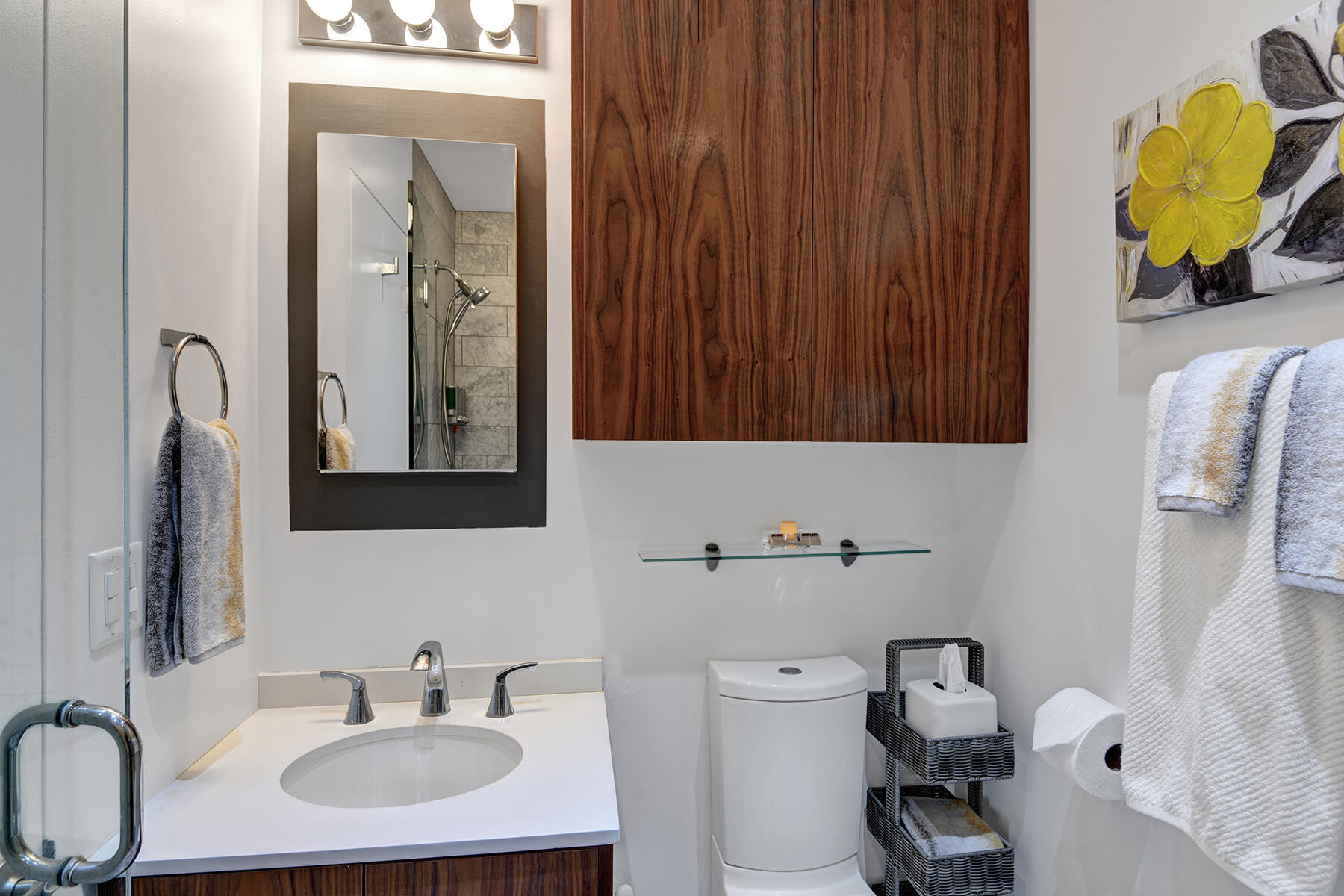 360 Cabrillo Road, Unit 202 Palm Springs, CA 92262 - Photo 36 of 49 BATHROOM REVERSE DETAIL MLS