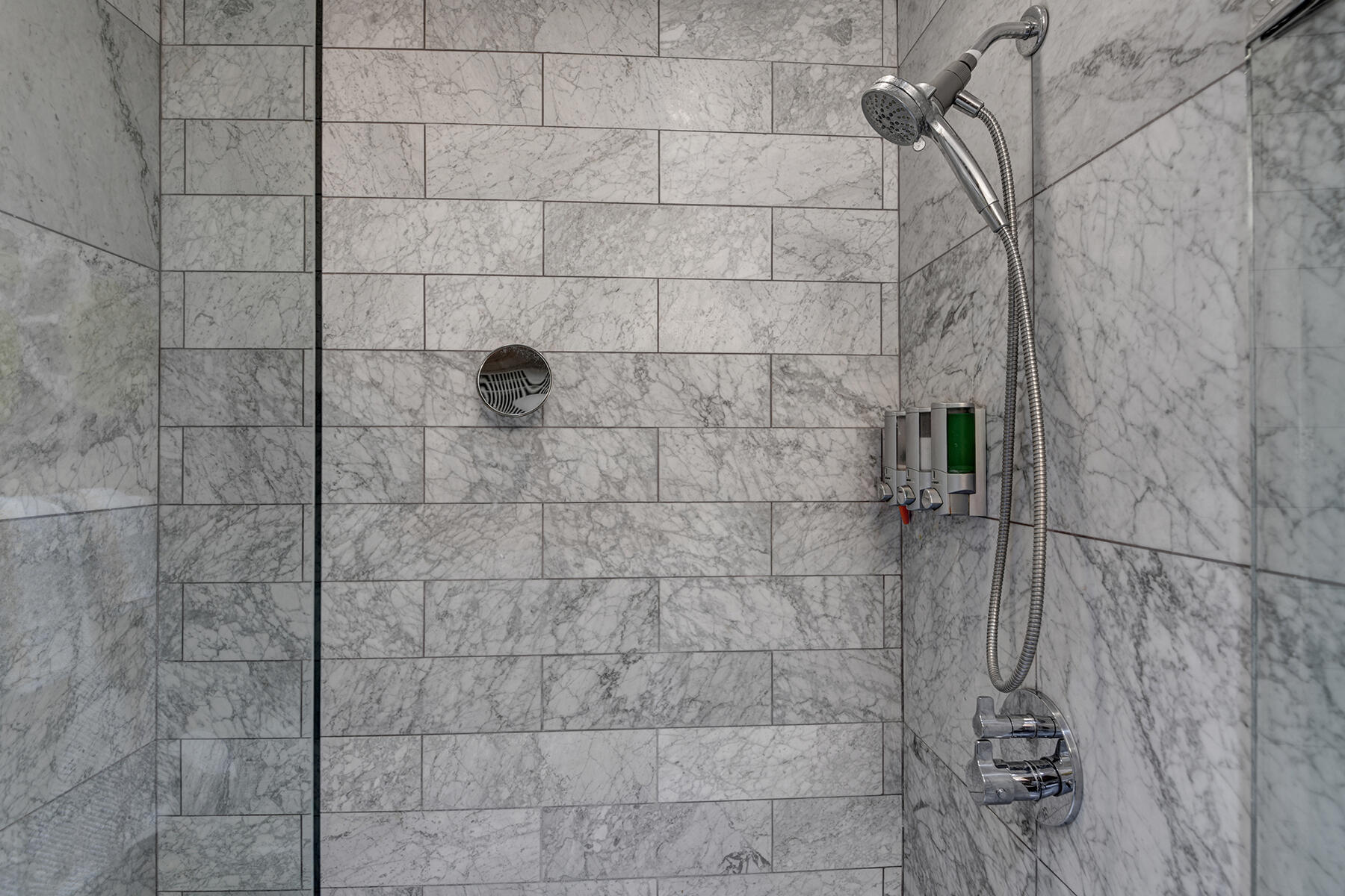 360 Cabrillo Road, Unit 202 Palm Springs, CA 92262 - Photo 37 of 49 SHOWER DETAIL MLS