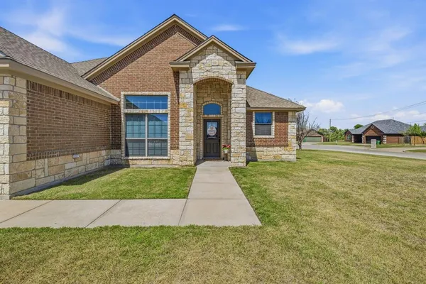 $358,900 | 1325 Harpers Mill Road, Stephenville, TX 76401