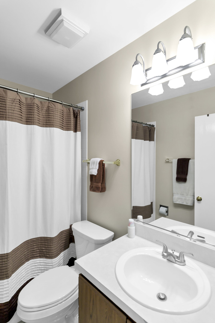 697 Bent Ridge Lane Elgin, IL 60120 - Photo 21 of 26