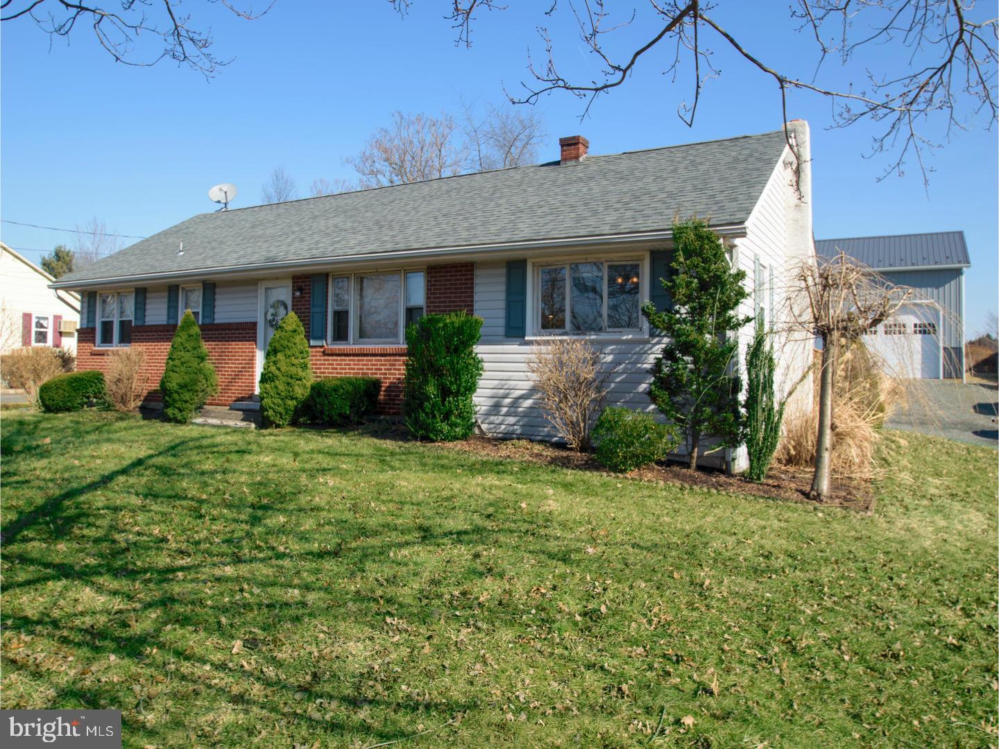 20 Rizzi Square Palm, PA 18070 - Photo 2 of 25 Gallery Image 2