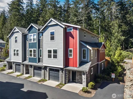 $849,995 | 18901 12th Place West, Unit K3, Lynnwood, WA 98036