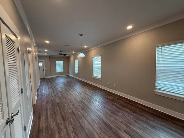 $1,750 | 170 North Sand Palm Road, Freeport, FL 32439