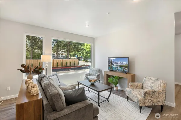 $2,395 | 1779 Village Lane Southeast, Unit 112, Port Orchard, WA 98366