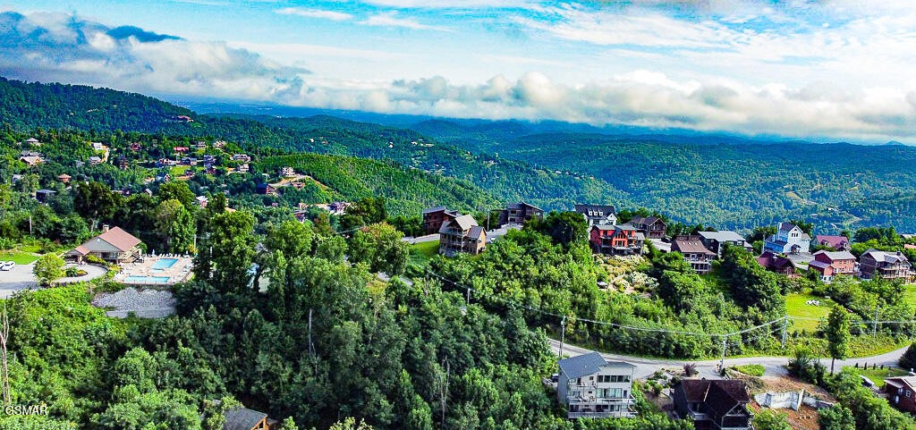 254 Village Loop Road Gatlinburg, TN 37738 - Photo 29 of 38 Gallery Image 29