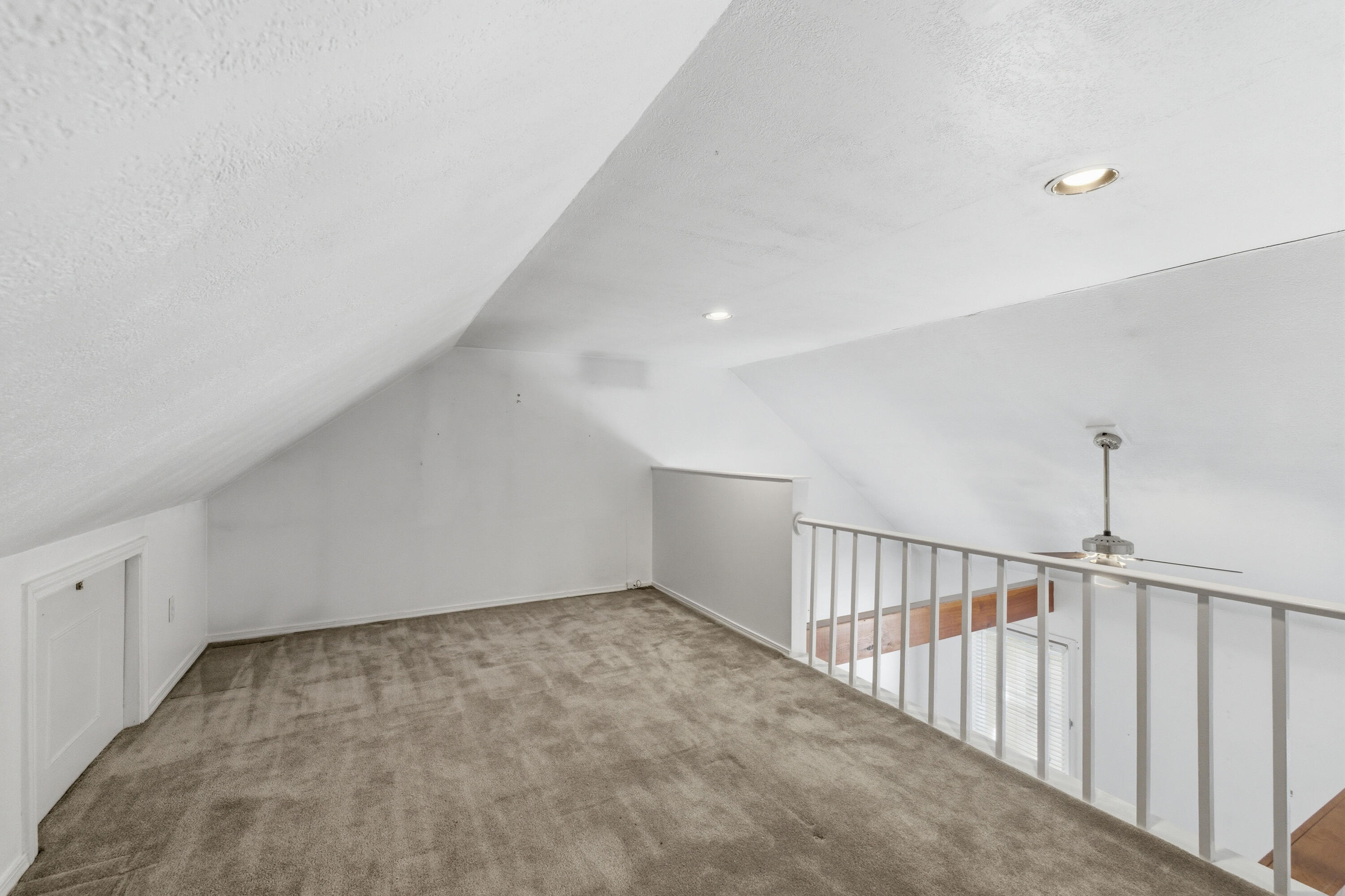 7 Powder Mill Drive, Unit 7 Kennebunk, ME 04043 - Photo 22 of 29 Loft