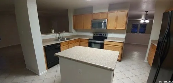 $2,000 | 11315 Oro, San Antonio, TX 78254