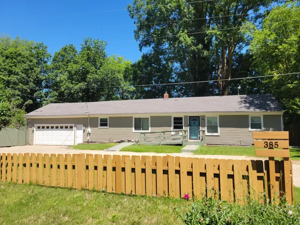 $359,000 | 385 92nd Street Southwest, Byron Center, MI 49315