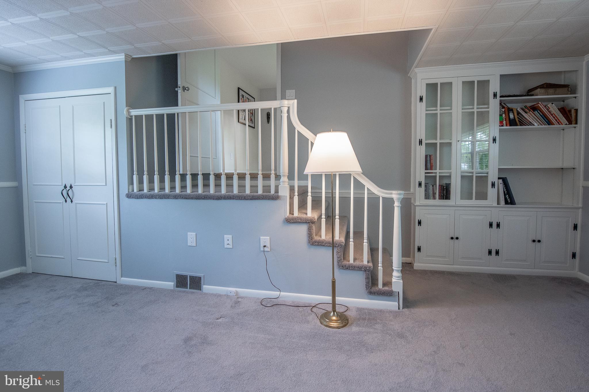 116 Snyder Lane Springfield, PA 19064 - Photo 24 of 32 Large 3rd Bedroom w/ built-in wall unit/bookshelf