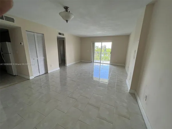$215,000 | 8200 Southwest 210th Street, Unit 308, Cutler Bay, FL 33189