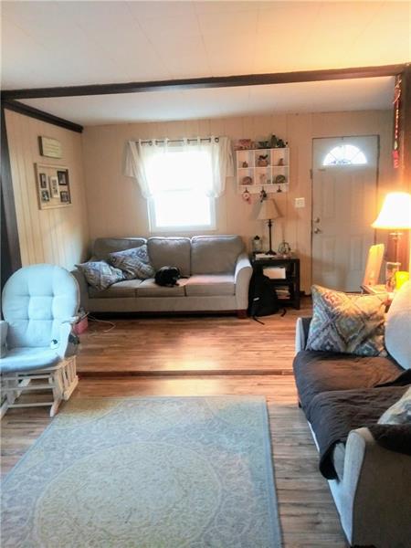 1513 Ridge Road Coraopolis, PA 15108 - Photo 2 of 6 Gallery Image 2