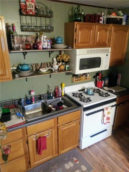 1513 Ridge Road Coraopolis, PA 15108 - Photo 3 of 6 Gallery Image 3