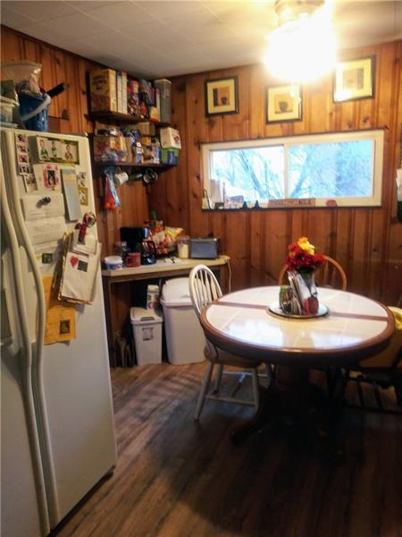 1513 Ridge Road Coraopolis, PA 15108 - Photo 4 of 6 Gallery Image 4