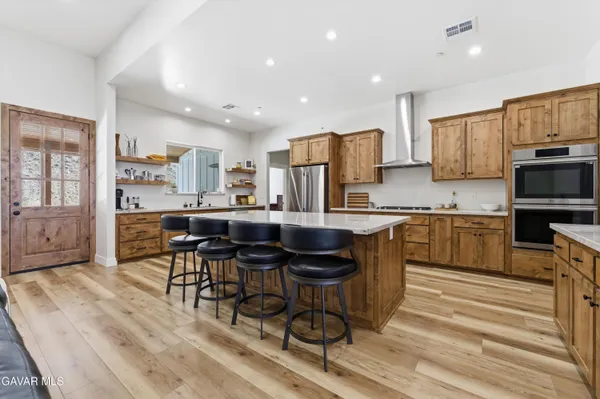 $750,000 | 27140 Shut Out Place, Tehachapi, CA 93561